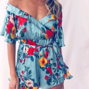 Ambrosia Floral Green Romper Size Medium NWT
